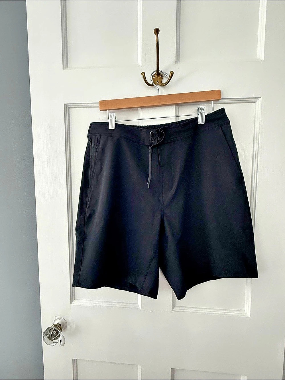 TEN THOUSAND 9” Foundation Shorts Unlined  Black NEW Large L